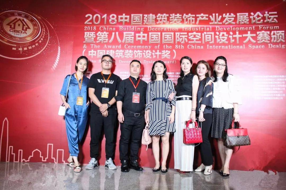 1529051157922672.jpg 2.jpg